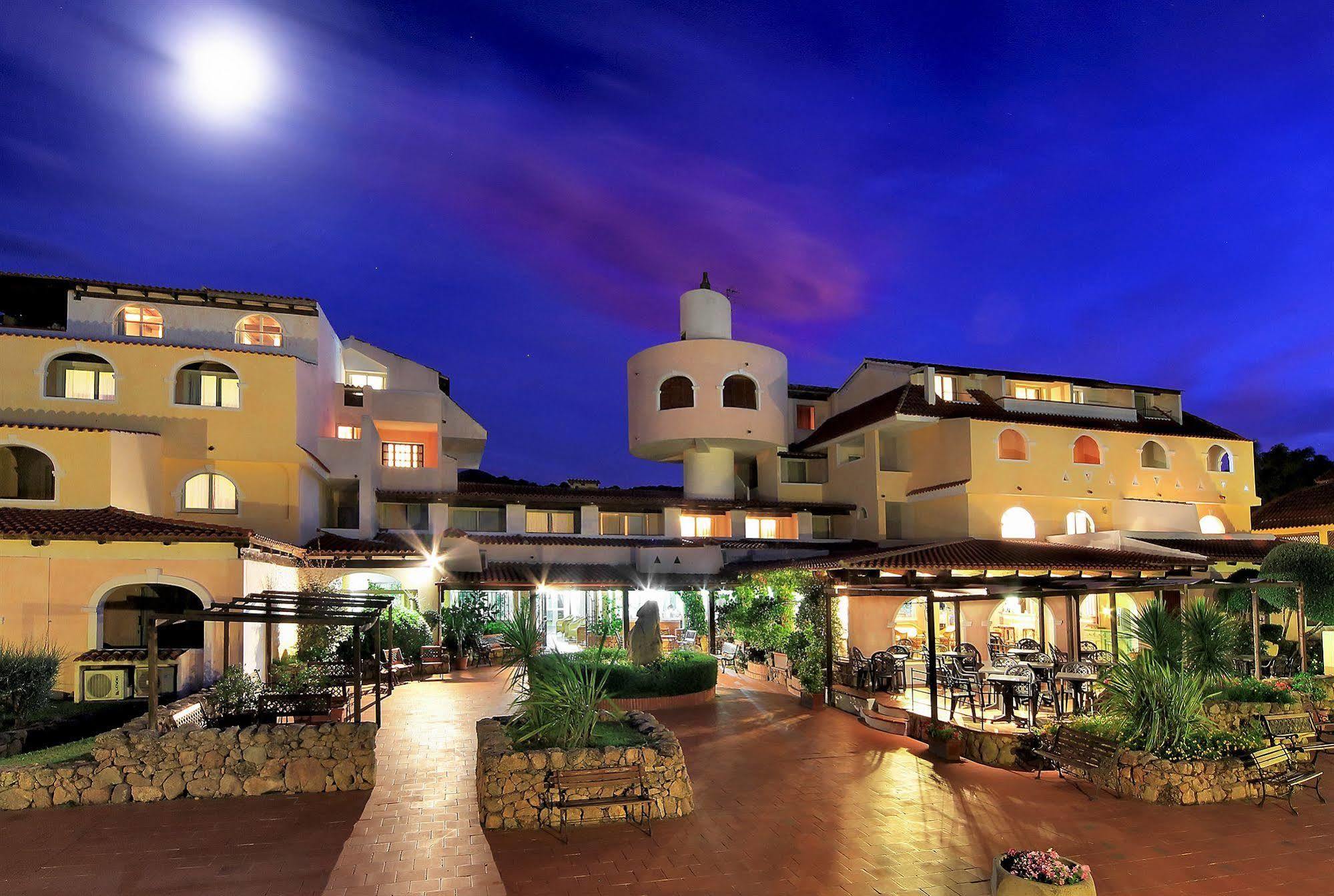 Colonna Beach Hotel Marinella Marinella  Exterior photo